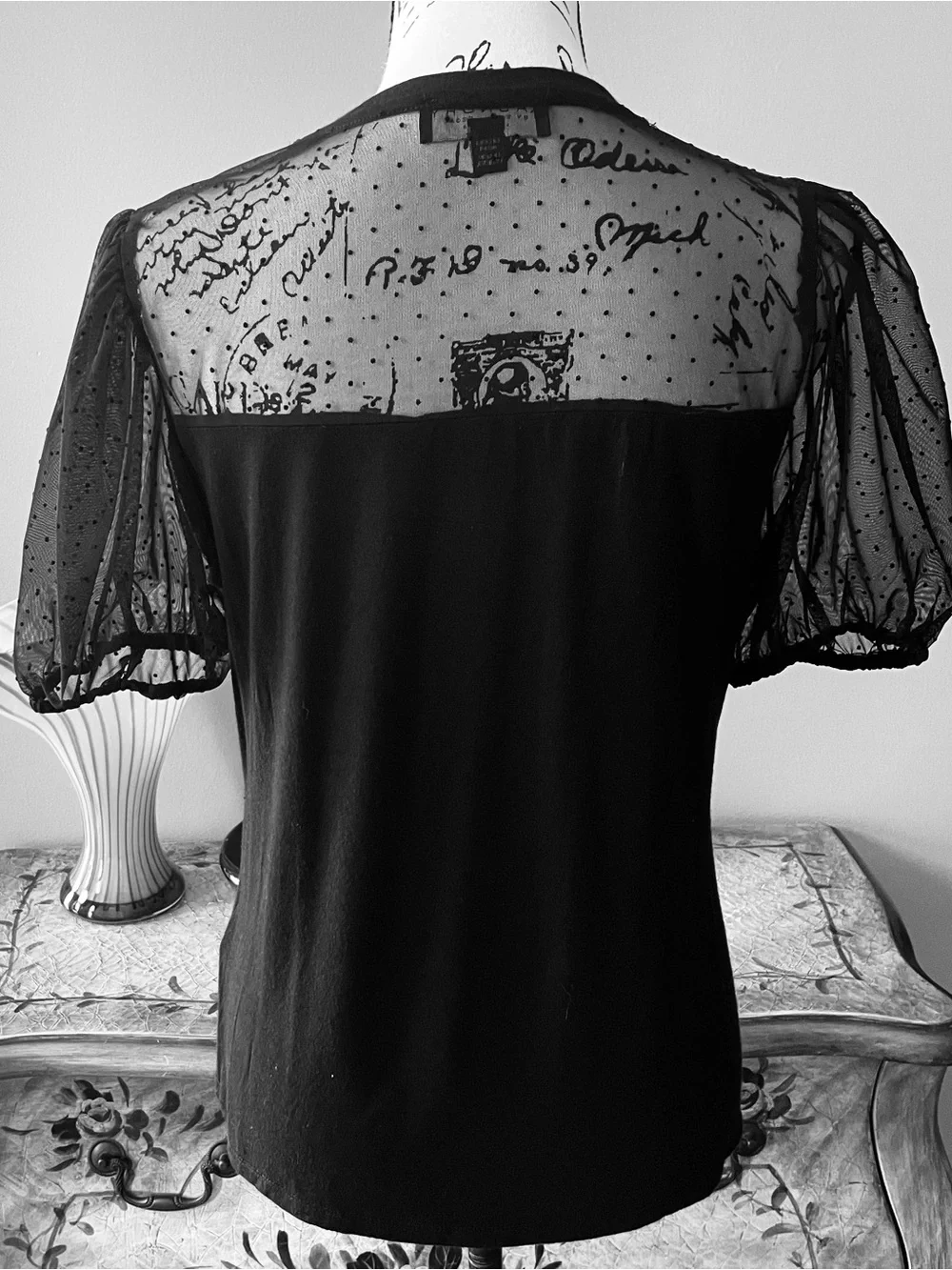 “Laundry By Shelli Segal” Black Top